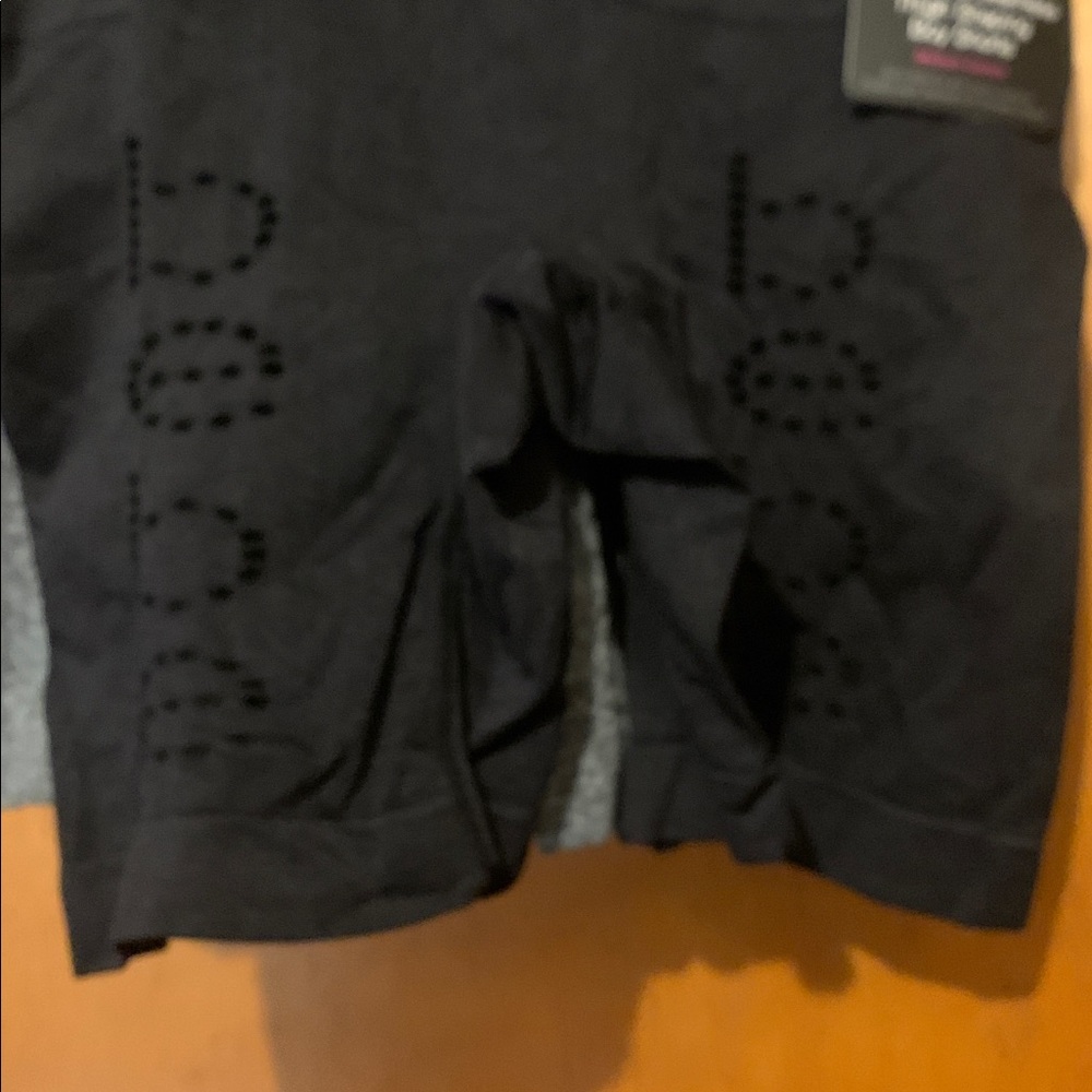 NWT BeBe Size 1X 3 Pack Hi-Waisted Seamless Thigh Shaping Boy Shorts - Picture 4 of 7